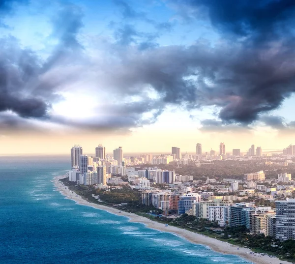 Letecký Pohled Miami Beach Při Západu Slunce — Stock fotografie
