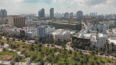 Hava panoramik manzarası, Florida ve Miami Beach kıyı şeridi.