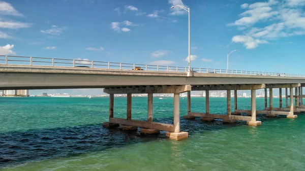 Vista Aérea Rickenbacker Causeway Miami — Fotografia de Stock