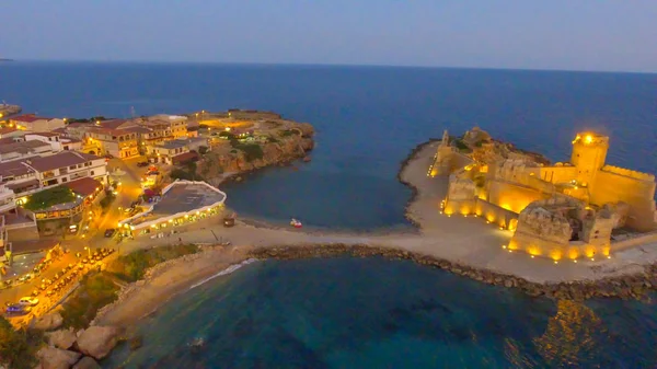 Luchtfoto Van Het Nacht Van Aragonese Fort Calabrië Italië — Stockfoto