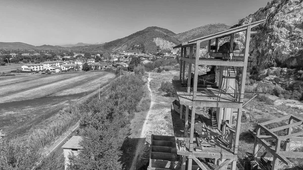 Mermer Ocağı Havadan Görünümü Bir Mountain Yakınındaki — Stok fotoğraf