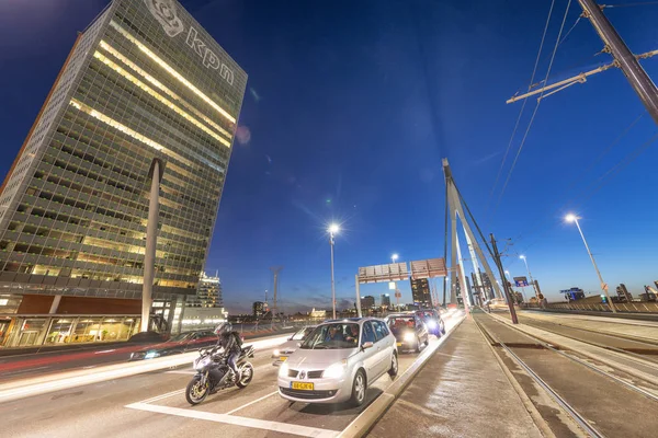 Rotterdam Países Bajos Marzo 2015 Vista Nocturna Ciudad Desde Puente — Foto de Stock