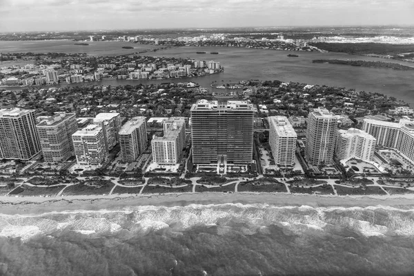 Miami Beach Skyskrapor Stranden Flygfoto — Stockfoto