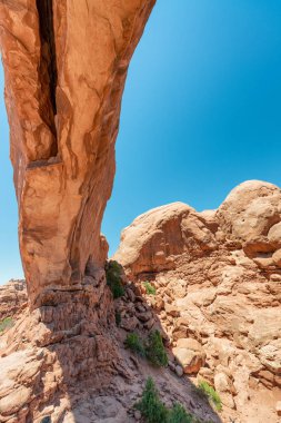 Kaya oluşumları Arches National Park, ABD içinde.