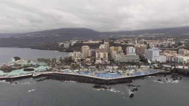 Garachico Pooler Och Skyline Flygfoto Över Teneriffa — Stockvideo