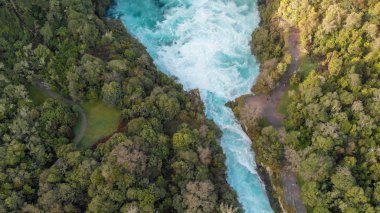 Huka Falls Hava görünümünü gün batımında, Taupo, Yeni Zelanda.