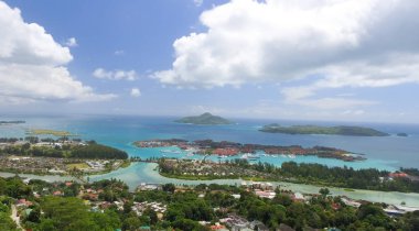Mahe hava görünümünü ' dağ ve sahil şeridi - Seyşeller