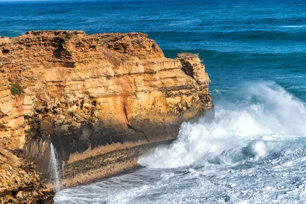 Potenti Onde Del Mare Contro Rocce Great Ocean Road — Foto Stock