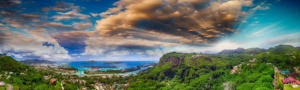 Vue Panoramique Aérienne Des Montagnes Mahe Île Eden Seychelles — Photo
