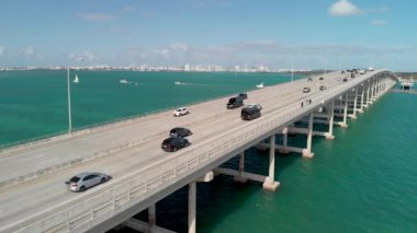 Rickenbacker geçidi havadan görünümü güzel güneşli bir günde.