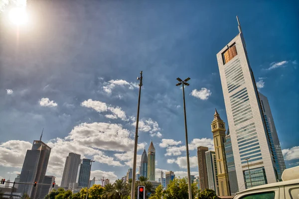Дубай Центральный Горизонт Облачного Дня — стоковое фото