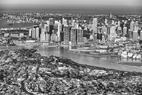 Sydney Australia Agosto 2018 Rascacielos Urbanos Desde Avión Sydney Atrae — Foto de Stock