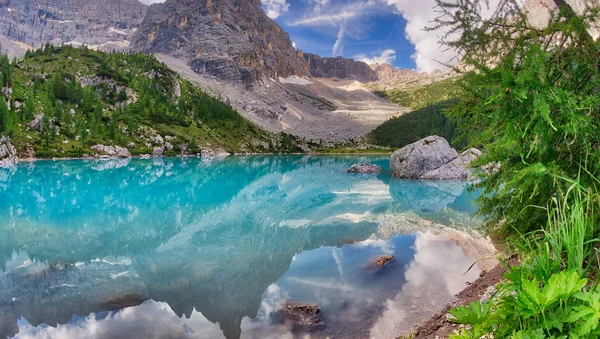 Lago Sorapiss Los Alpes Italianos Europa —  Fotos de Stock