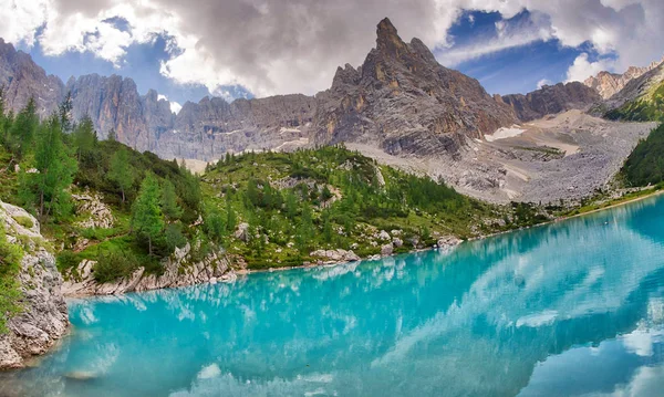 Lago Sorapiss Los Alpes Italianos Europa —  Fotos de Stock