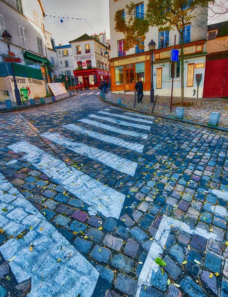 Paris França Dezembro 2012 Turistas Visitam Bairro Arte Montmartre Cidade — Fotografia de Stock