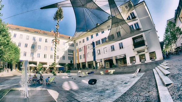 Klagenfurt Austria Sierpień 2013 Ulic Piękne Miasto Sezonie Letnim Klagenfurt — Zdjęcie stockowe