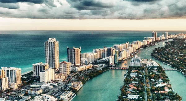 Miami Beach Splendida Vista Aerea Edifici Fiumi Vegetazione — Foto Stock