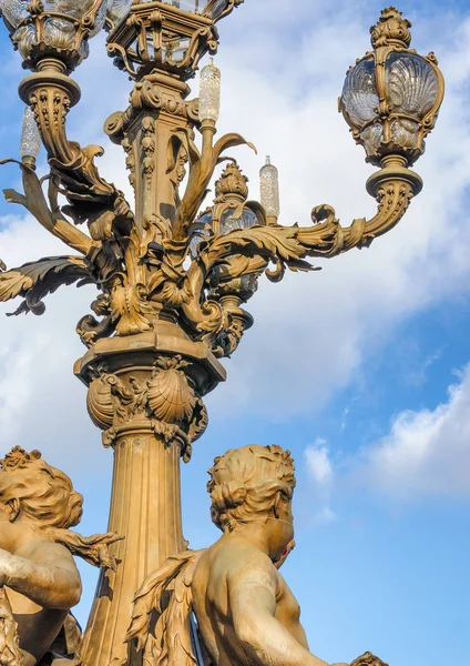 Posągi Aniołów Most Paryżu Francji Most Aleksandra Iii — Zdjęcie stockowe