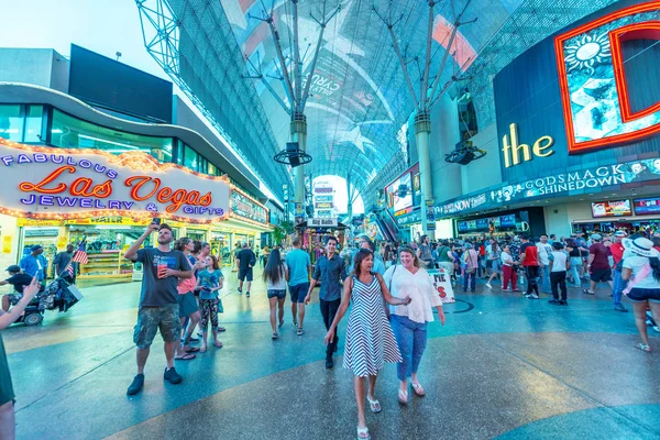 Las Vegas Junho 2018 Downtown Las Vegas Lights Nightlife Fremont — Fotografia de Stock