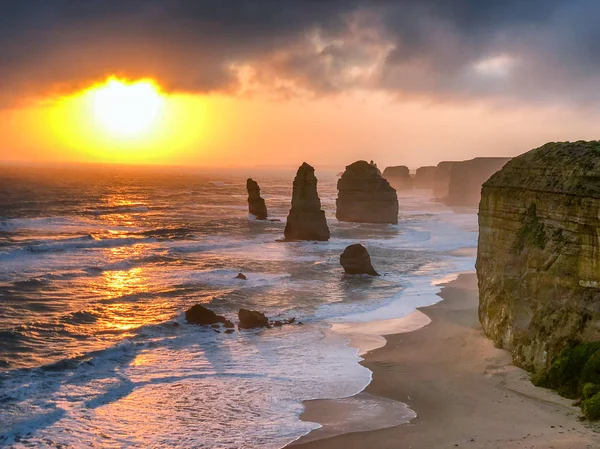 Erstaunlicher Sonnenuntergang Mit Himmel Und Wolken Über Zwölf Aposteln Australien — Stockfoto