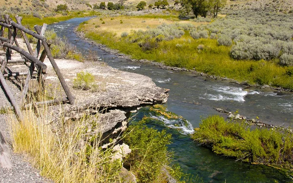 Termas Quentes Nos Arredores Parque Nacional Yellowstone — Fotografia de Stock