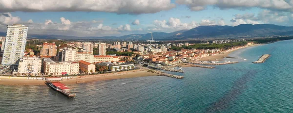 Panorama Flygfoto Över Follonica Italien Kusten Toscana Med Staden Och — Stockfoto