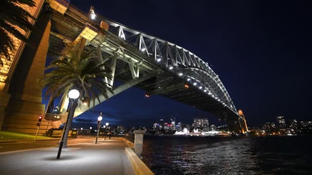 Sydney Australie Août 2018 Pont Portuaire Avec Reflets Eau Nuit — Video