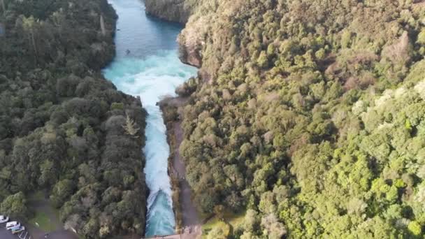 新西兰陶波的胡卡瀑布的空中全景 — 图库视频影像