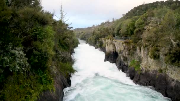 Krachtige Huka Watervallen Taupo Nieuw Zeeland — Stockvideo