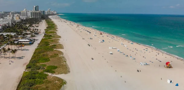 Vista Aérea Miami Beach Skyline Costa Dia Ensolarado Flórida — Fotografia de Stock