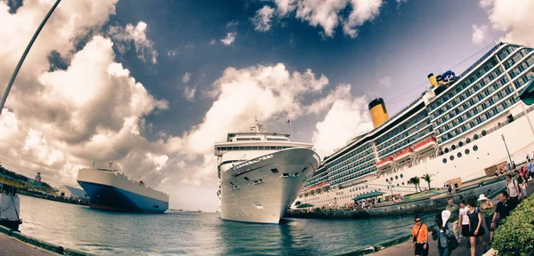 クルーズ船 カリブ海からの眺め — ストック写真