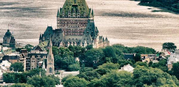 Αρχιτεκτονική Και Χρώματα Του Κεμπέκ Καναδάς — Φωτογραφία Αρχείου
