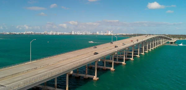 Vue Aérienne Circulation Long Rickenbacker Causeway Miami Floride — Photo