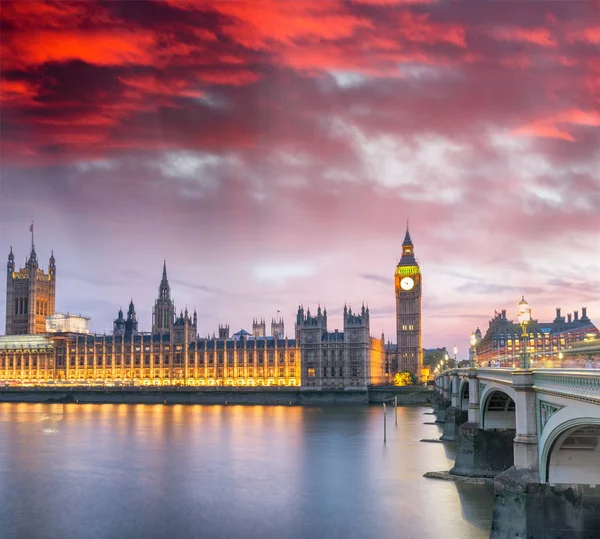 Westminster Bridge Natten London — Stockfoto