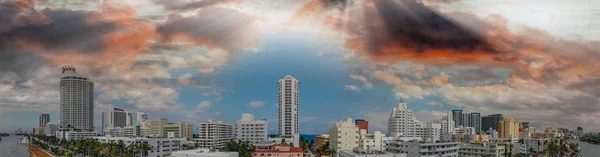 Atardecer Miami Beach Vista Aérea Panorámica Desde Canal —  Fotos de Stock