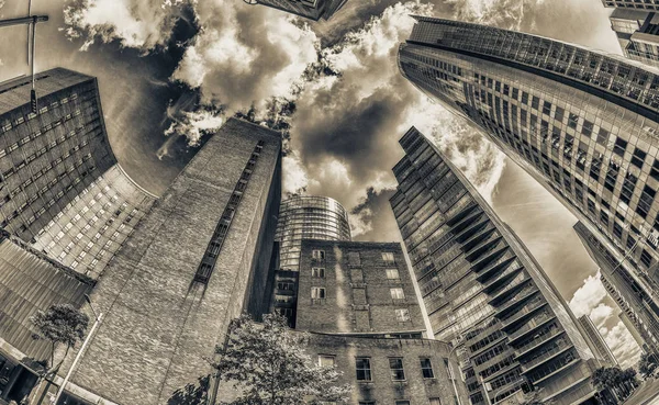 Небоскрёбы Сиднея Вид Уровня Улицы — стоковое фото