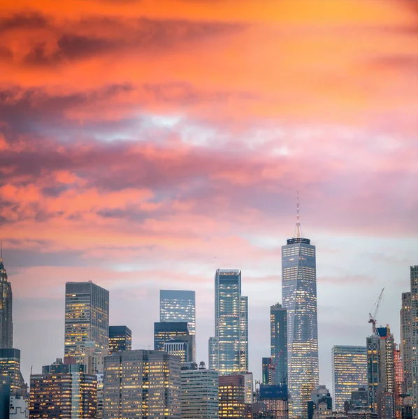 Vista Aérea Centro Manhattan Noite Cidade Nova York Pôr Sol — Fotografia de Stock