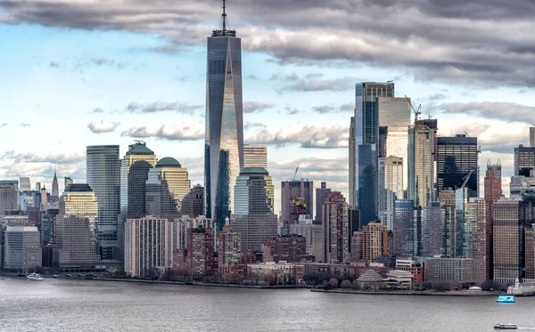 Lower Manhattan Como Visto Helicóptero Dia Nublado Nova York — Fotografia de Stock