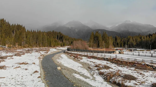 Dolomiterna Italien Alperna Vinter Med Skog Och Floden Flygfoto — Stockfoto