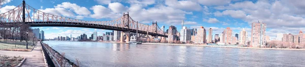 Vista Panorámica Del Horizonte Manhattan Desde Roosevelt Island Nueva York —  Fotos de Stock