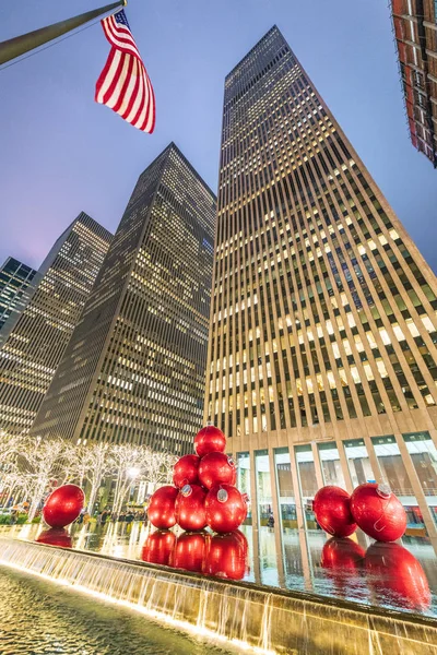 Hoge Wolkenkrabbers Nacht Zesde Avenue Stad Trekt Jaarlijks Miljoen Mensen — Stockfoto