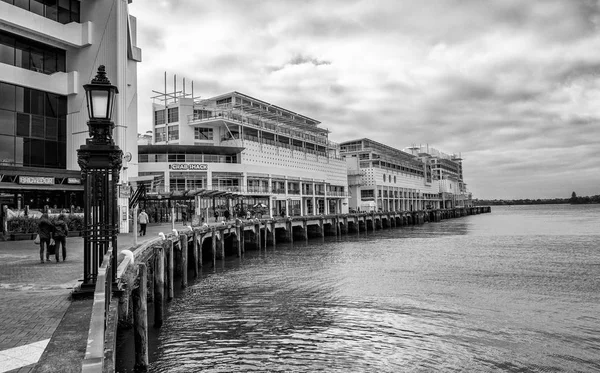 Auckland Nieuw Zeeland Augustus 2018 Waterkant Van Stad Een Bewolkte — Stockfoto