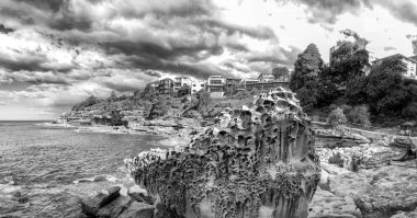 Bondi Beach kıyı şeridi, Avustralya.