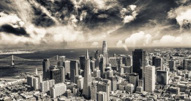 Helikopter gün güneşli yaz San Francisco Hava manzarası.