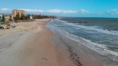 Glenelg Adelaide, Güney Avustralya yakınındaki güzel havadan görünümü.