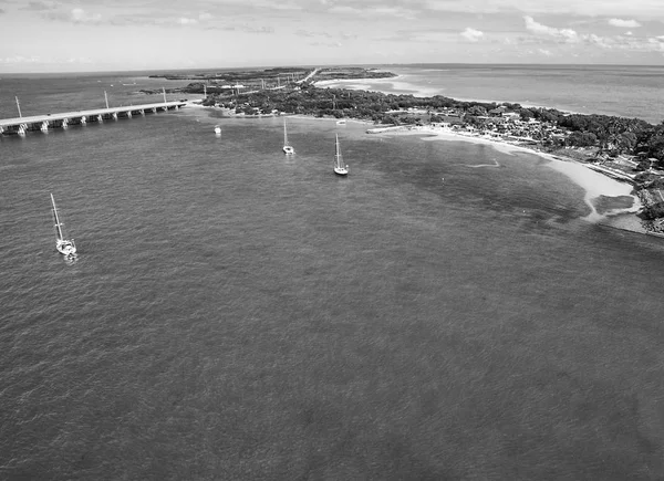 Bahia Honda State Park Drogi Wzdłuż Oceanu Florida Widok Lotu — Zdjęcie stockowe