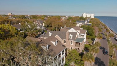 Charleston, alacakaranlık, Güney Carolina, ABD havadan görünümü.