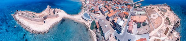 Luchtfoto Van Castella Aragonese Fort Vanuit Drone Oogpunt Calabrië — Stockfoto