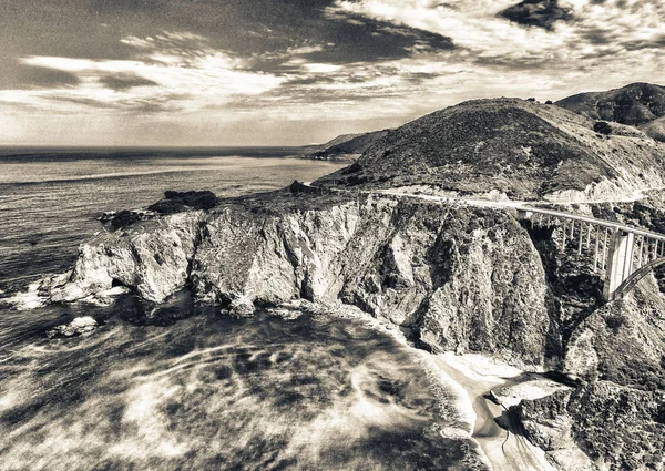 Big Sur Kıyı Şeridinde Bixby Köprüsü California Abd Güzel Havadan — Stok fotoğraf