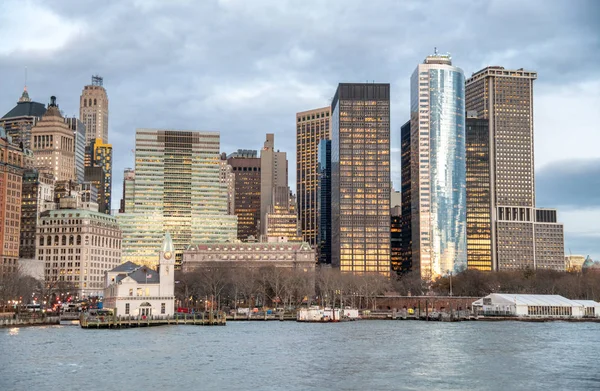 Skyline Del Tramonto Lower Manhattan Visto Una Nave Crociera New — Foto Stock